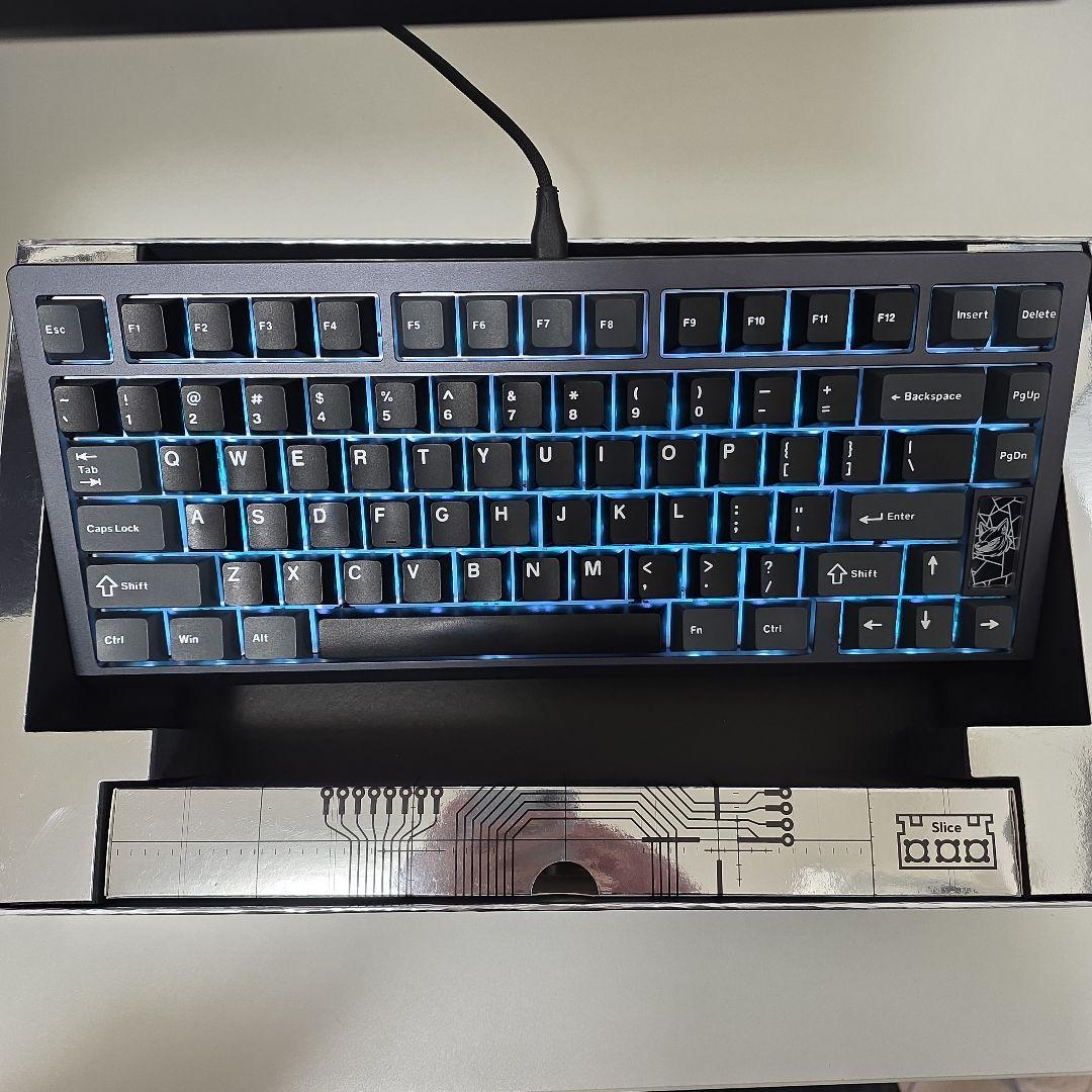 chilkey slice 75 he ブラック