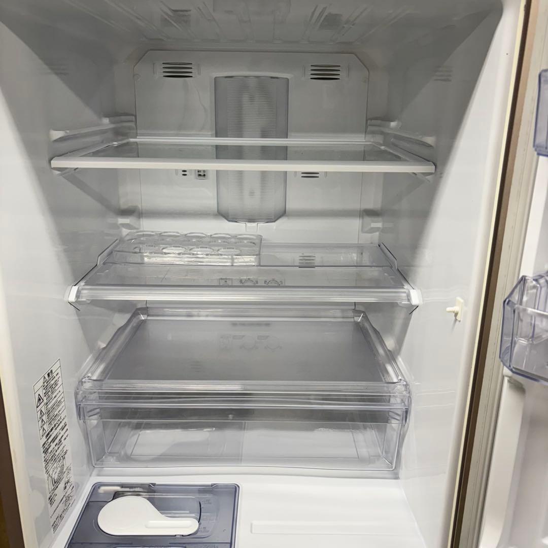 536 三菱　大型冷蔵庫　335L 小型　家庭用　自動製氷付き　右開き　18年製