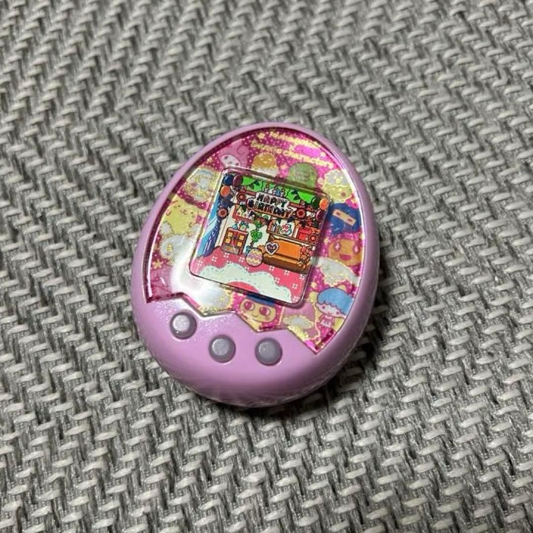 たまごっちみーつ　サンリオコラボ　トイザらス限定　ピンク