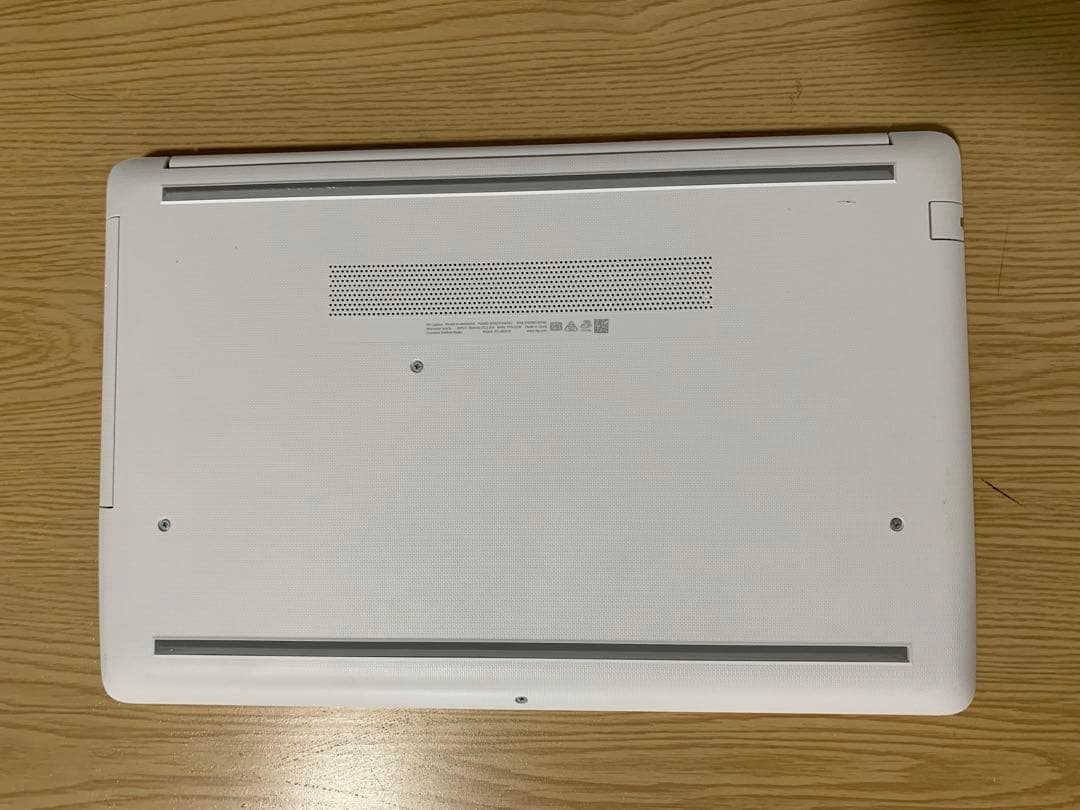 【美品】HP 15-bd0156au 8/256 Office2021付