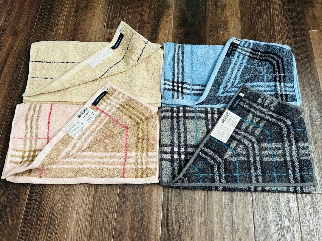 ▪️期間限定値下げ▪️新品未使用バーバリーフェイスタオル4枚セット