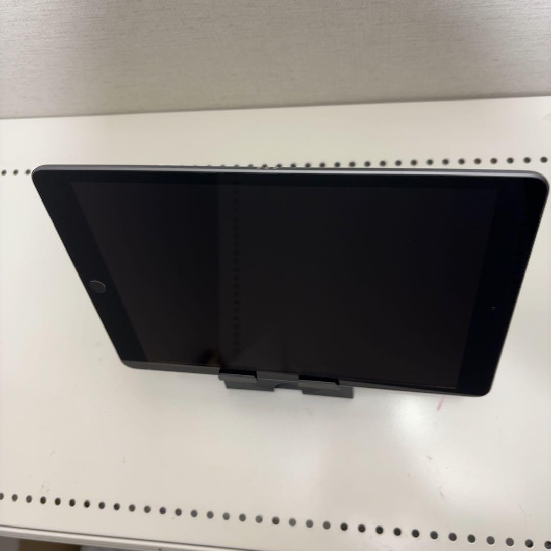 バッテリー良好　早い者勝ち　iPad 32GB Cellular