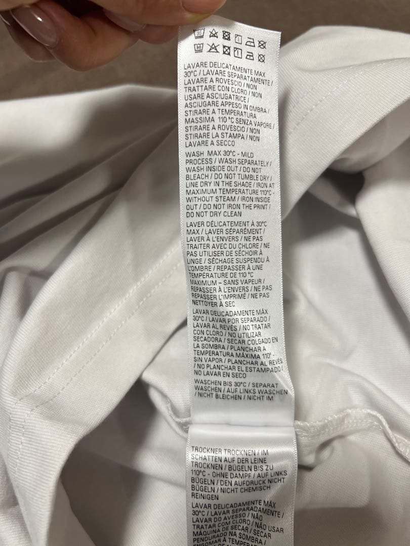 BALENCIAGA バレンシアガ 反転ロゴ ホワイト Tシャツ