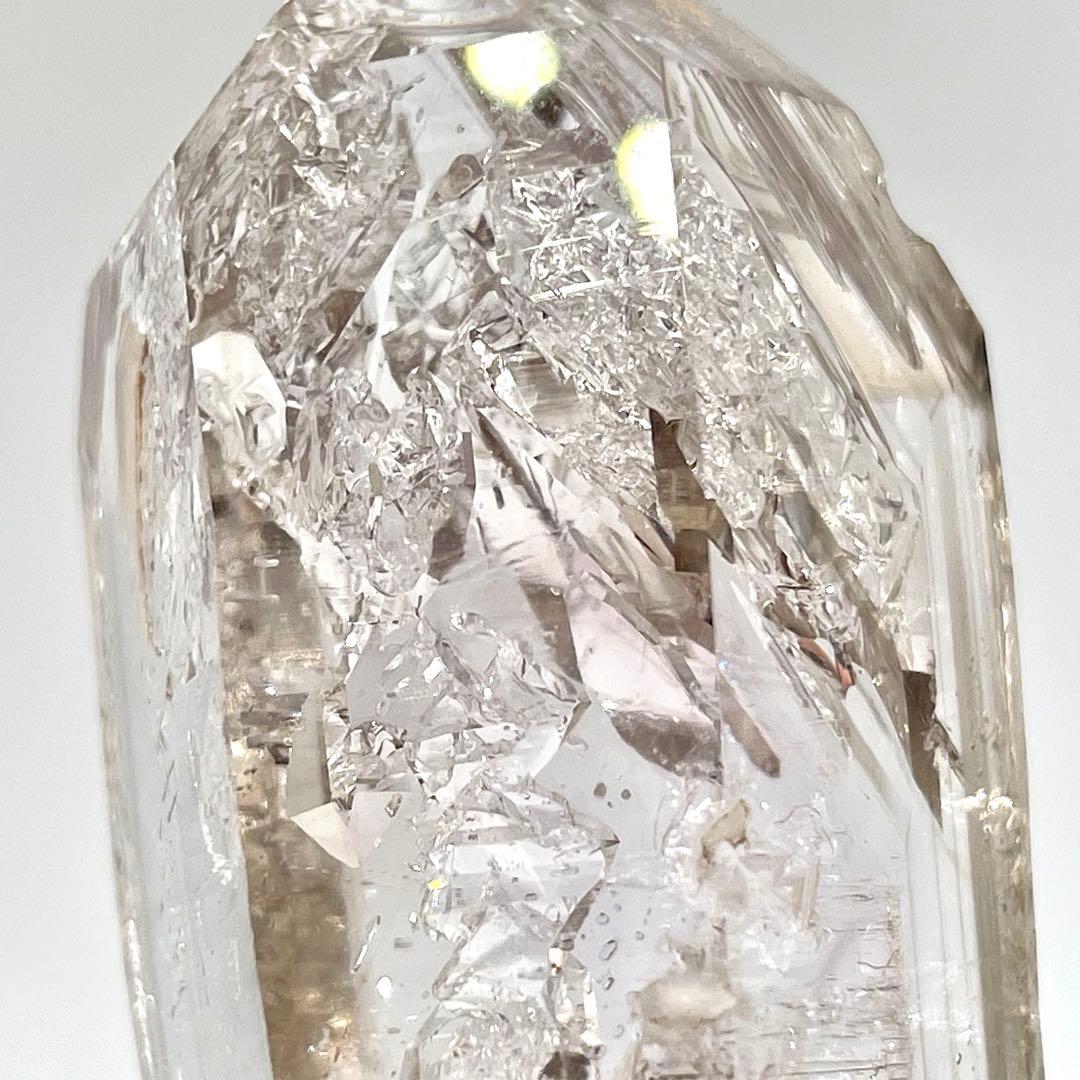 ナミビア Goboboseb産 クォーツ(水晶) 鉱物標本