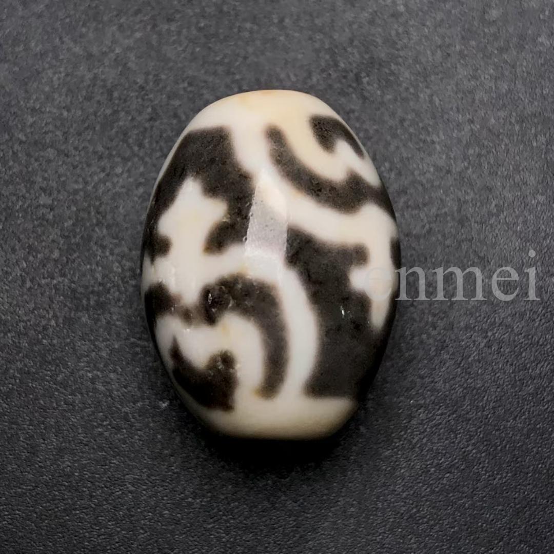 中国古美術・藏區回流・老料高油・達洛製・宝瓶天珠・西蔵工芸・瑪瑙・闢邪消災・根付