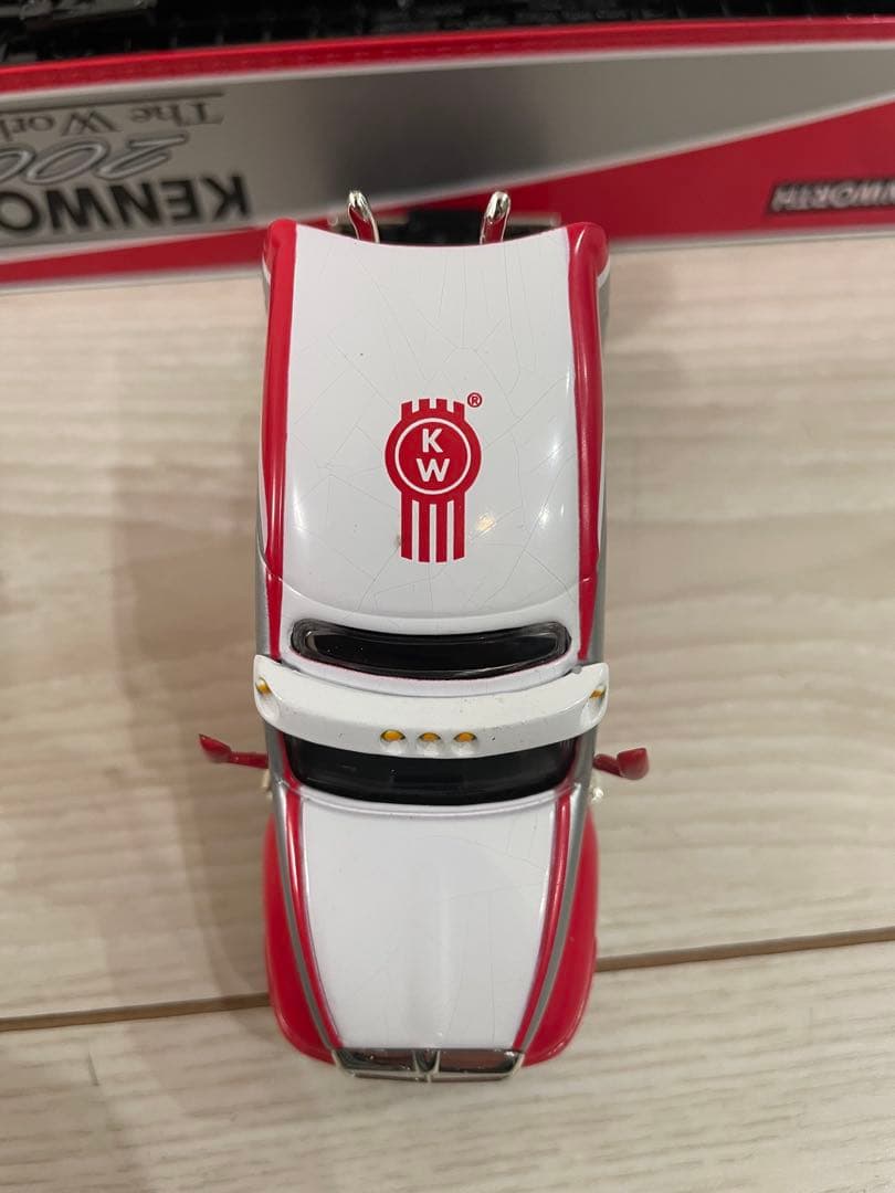 Kenworth T2000リミテッドエディションダイキャストメタルレプリカ