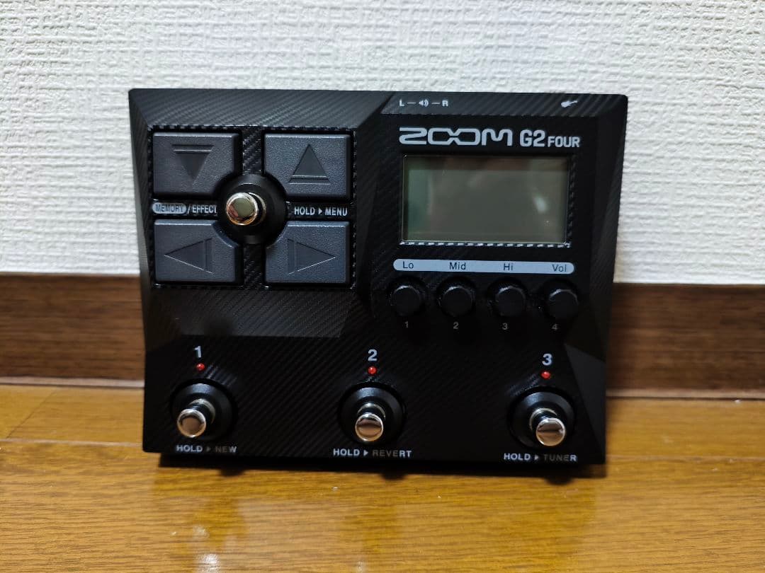 ギター zoom g2 four