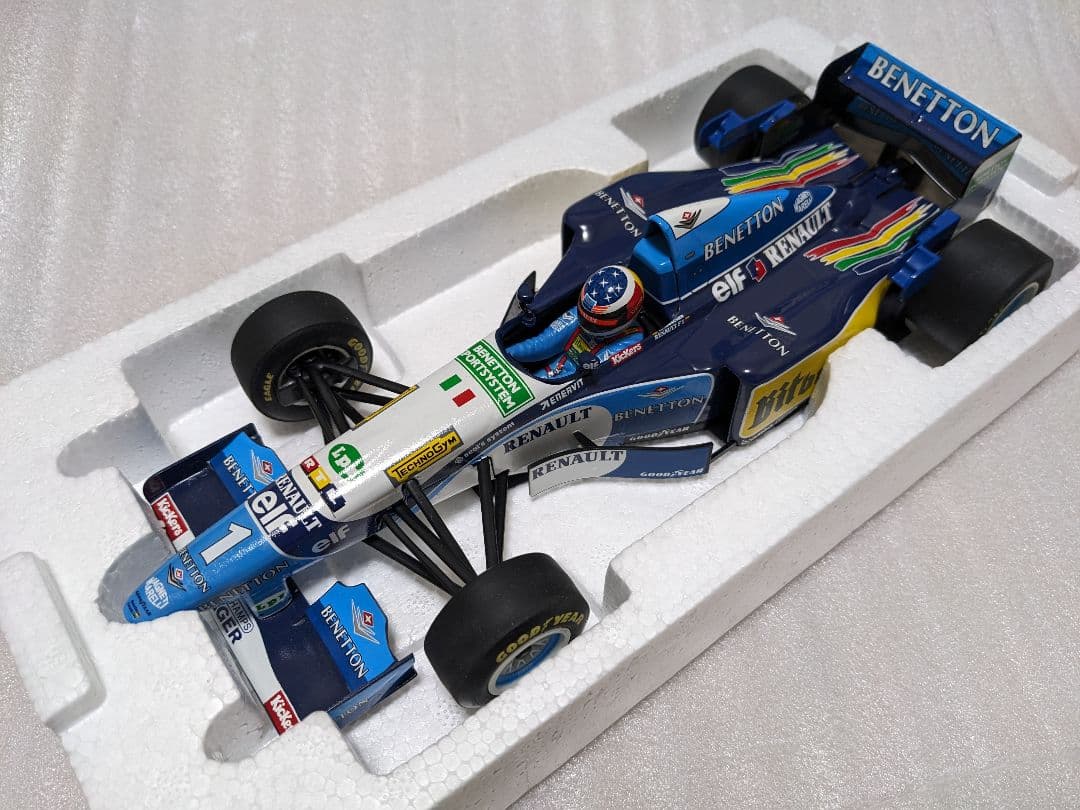 ミニカー MINICHAMPS BENETTON RENAULT B195 1/18