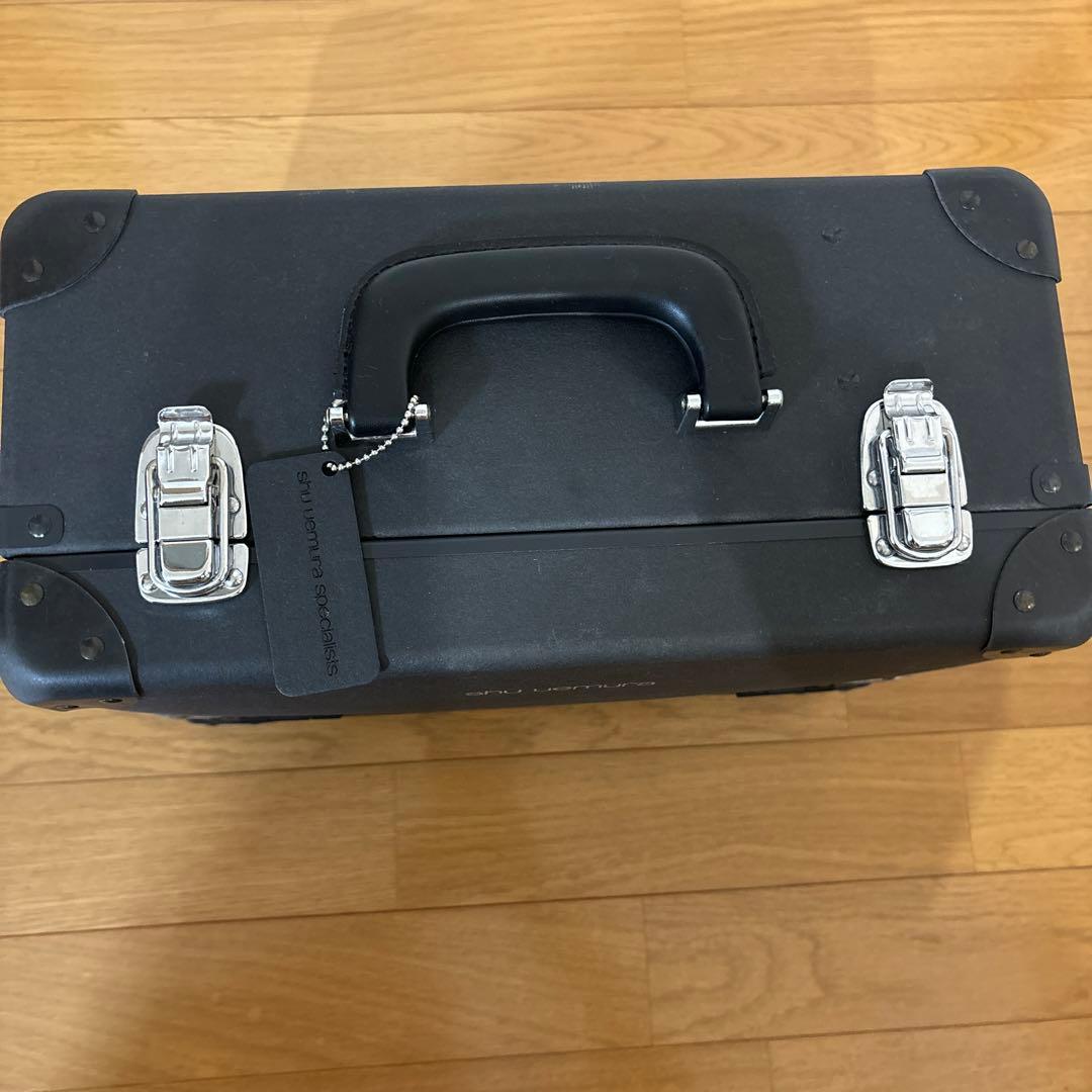 shu uemura シュウウエムラ　オリジナル　メイクアップ　ボックス