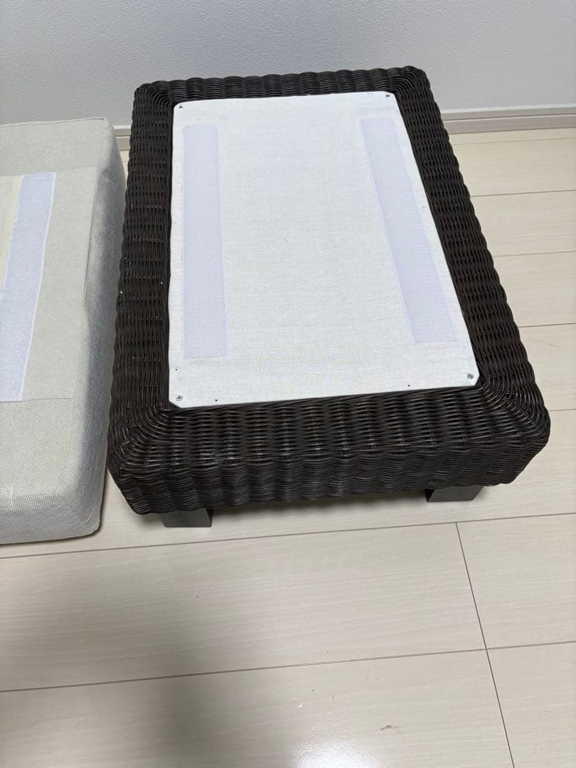 a.flat シン・ソファ　オットマン オフホワイト（替カバー付：ブルー）