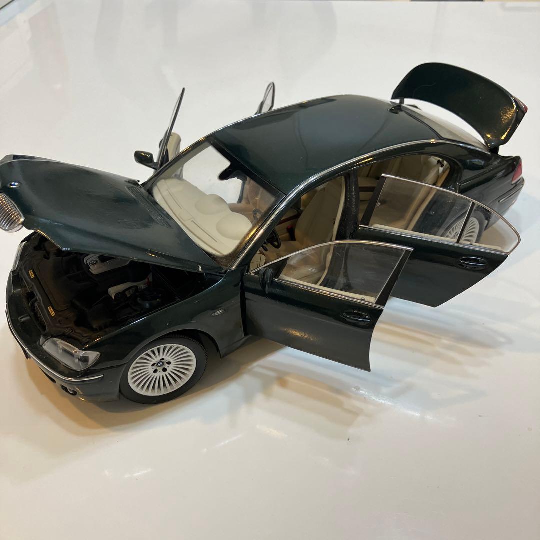 【非売品】BMW 7シリーズ　1／18ダイキャストミニカー