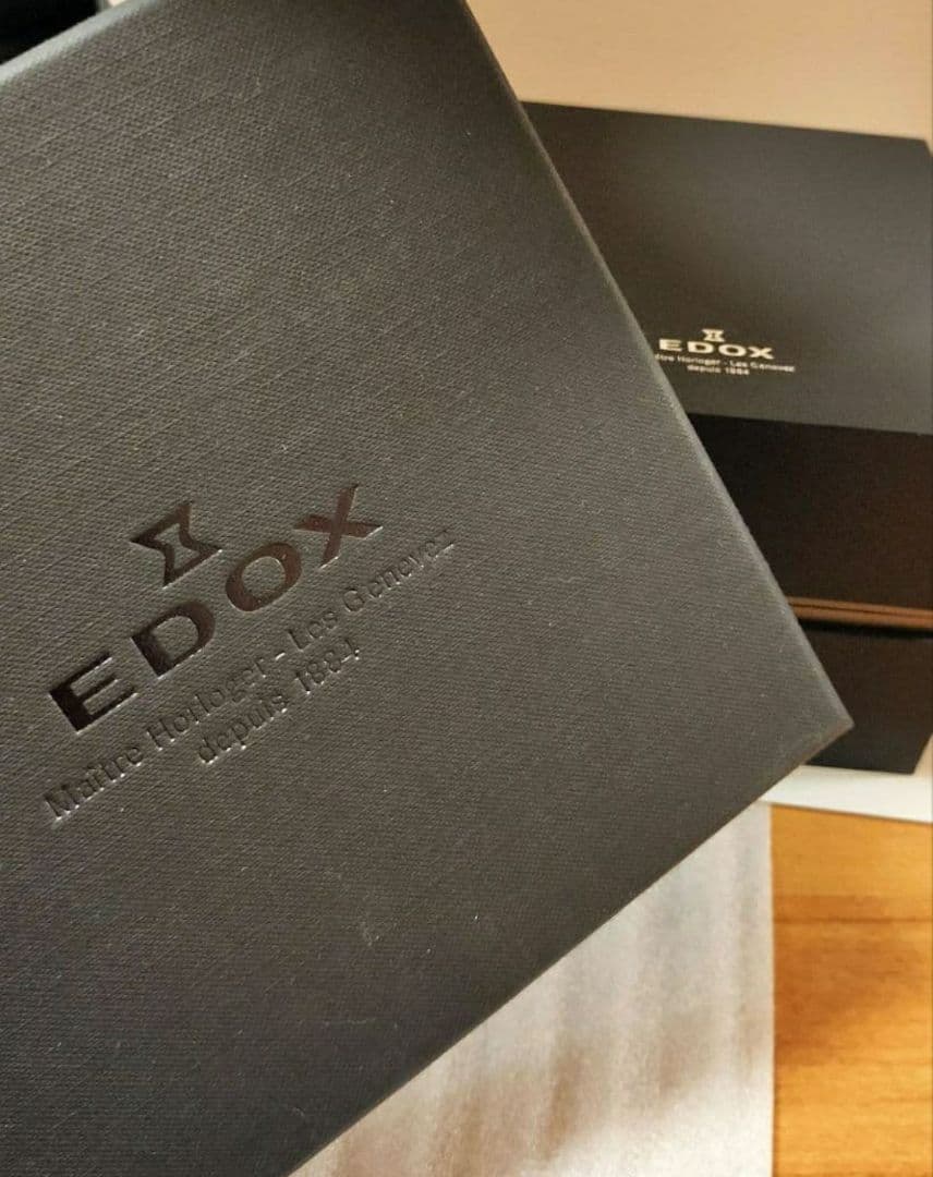【週末限定値引き】EDOX クロノオフショア1 10周年限定モデル　ブラック