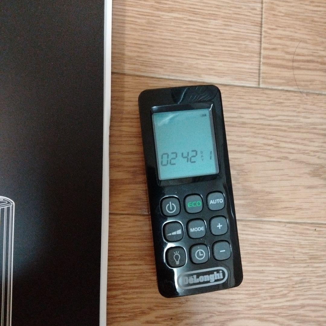 DeLonghi 電気ヒーター オート機能付き スタンド式