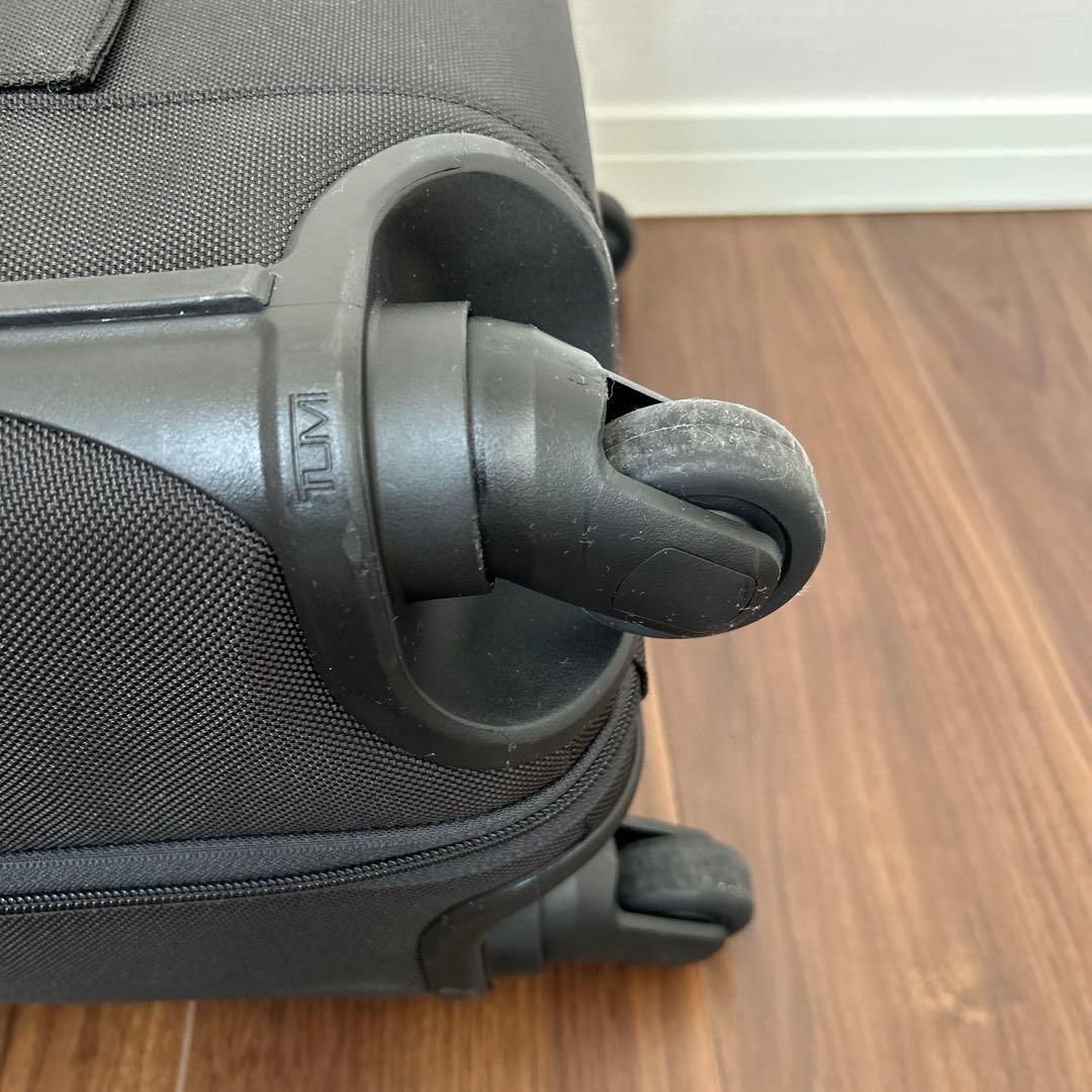 【中古】TUMI アルファ型横型キャリー