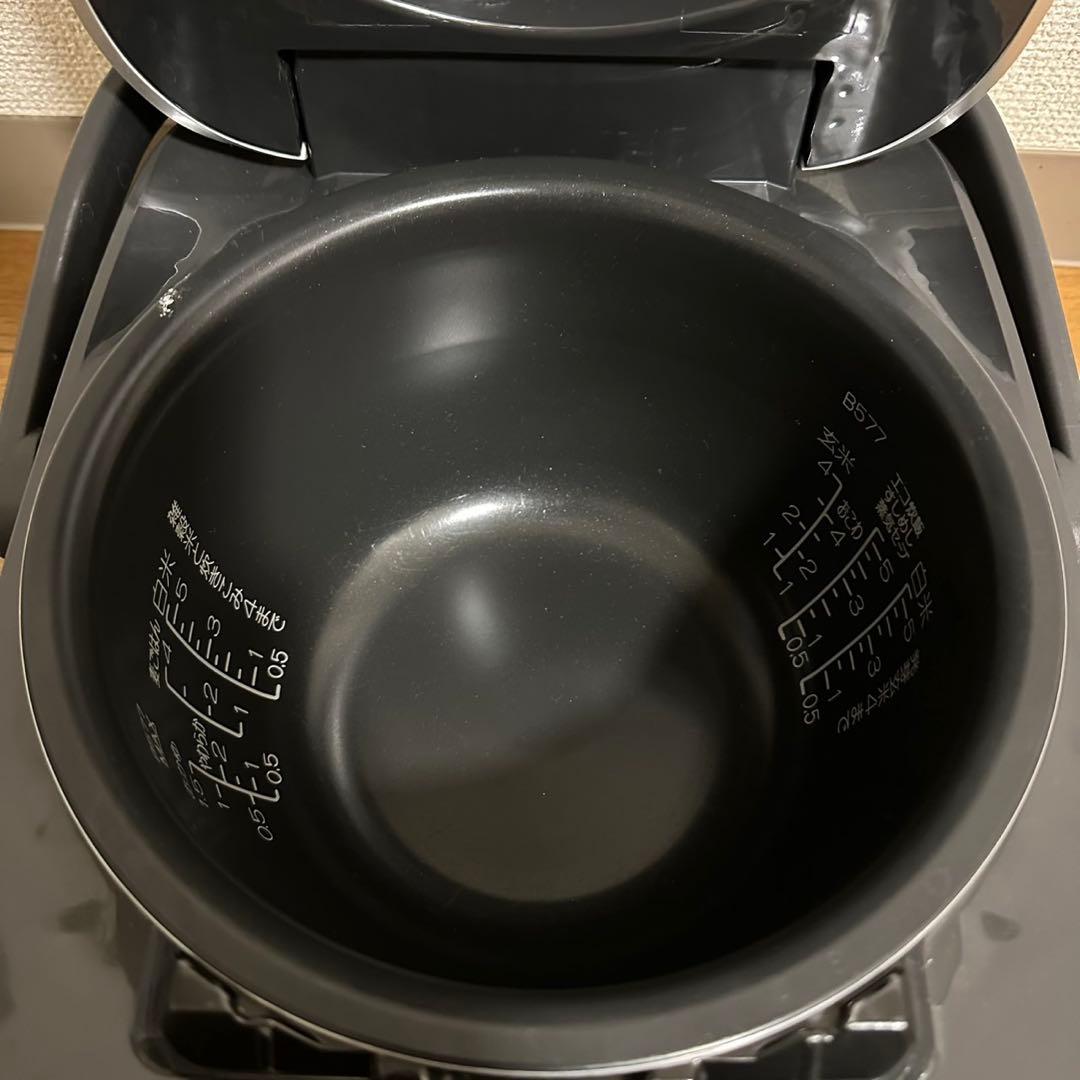 象印 圧力IH炊飯ジャー 炎舞炊きNW-PT10 2022年製 5.5合炊き