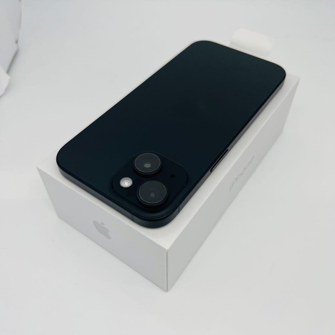 未使用　iPhone 15 128 GB SIMフリー　ブラック　本体