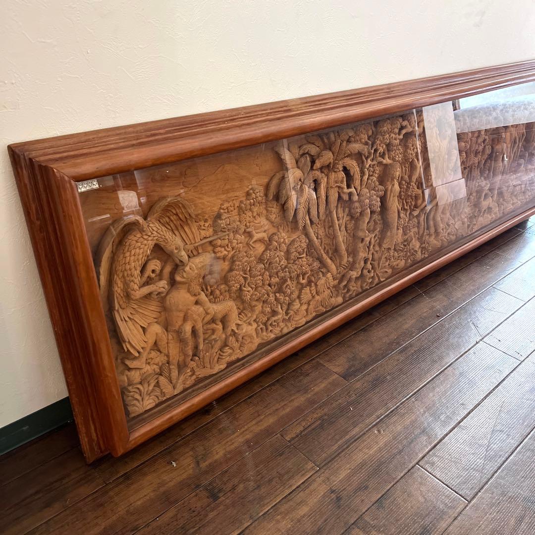 y593 特大サイズ 額装 ジャワ太古の民話を題材にした木彫りレリーフ 192㎝