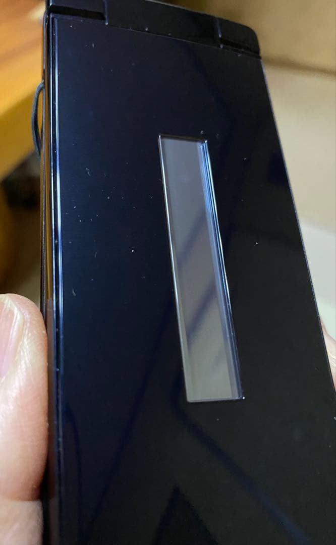 ドコモAQUOS ケータイ SH-02L ブラック 本体　箱卓上ホルダ付き