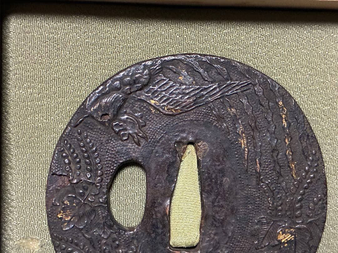 銅製 鳳凰 桐紋 象嵌 彫刻 鍔(つば) 時代物 箱入