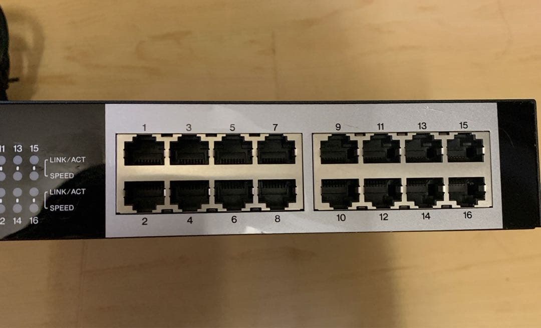 YAMAHA スマートL2スイッチ 16ポート SWX2210-16G ①