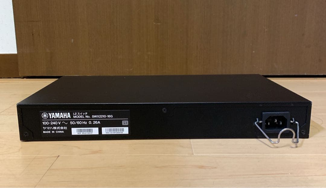 YAMAHA スマートL2スイッチ 16ポート SWX2210-16G ①