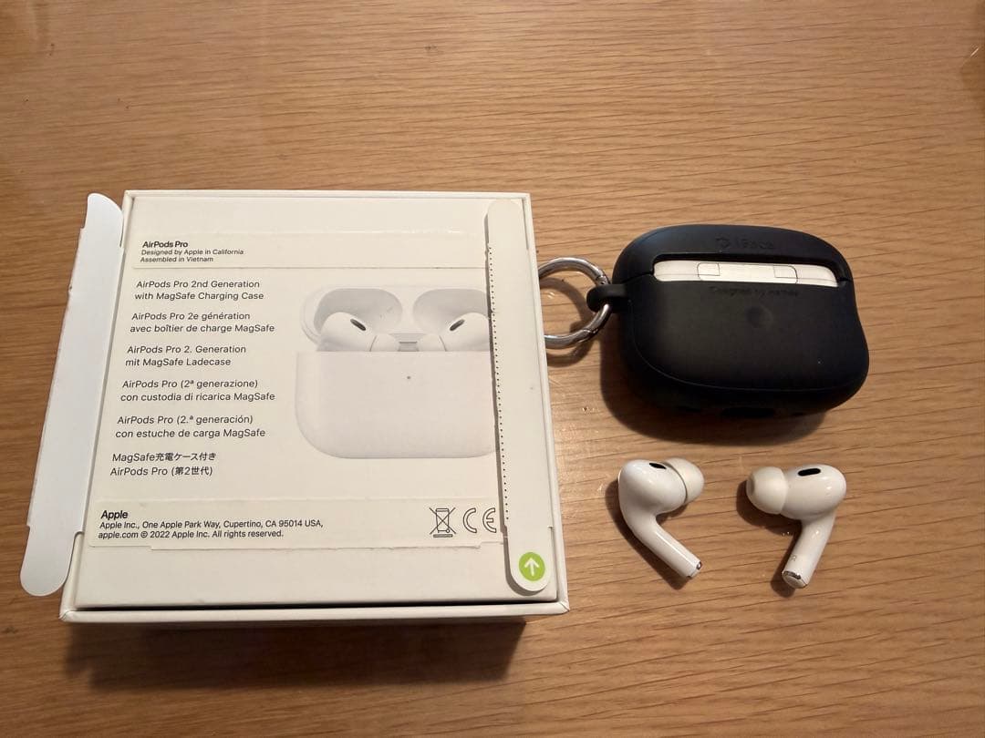 AirPods Pro 第2世代 本体とiFaceのオマケ付　完品