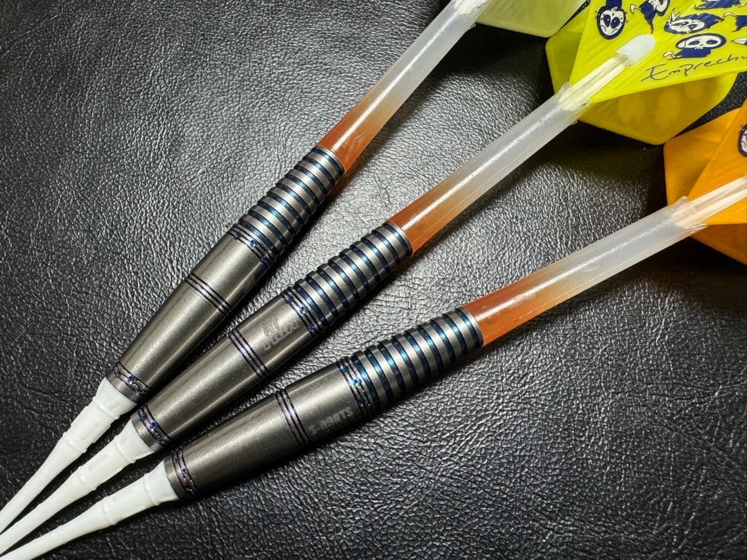 激レア ティガ エンプレチュ 坂口優希恵モデル エスダーツ限定モデル