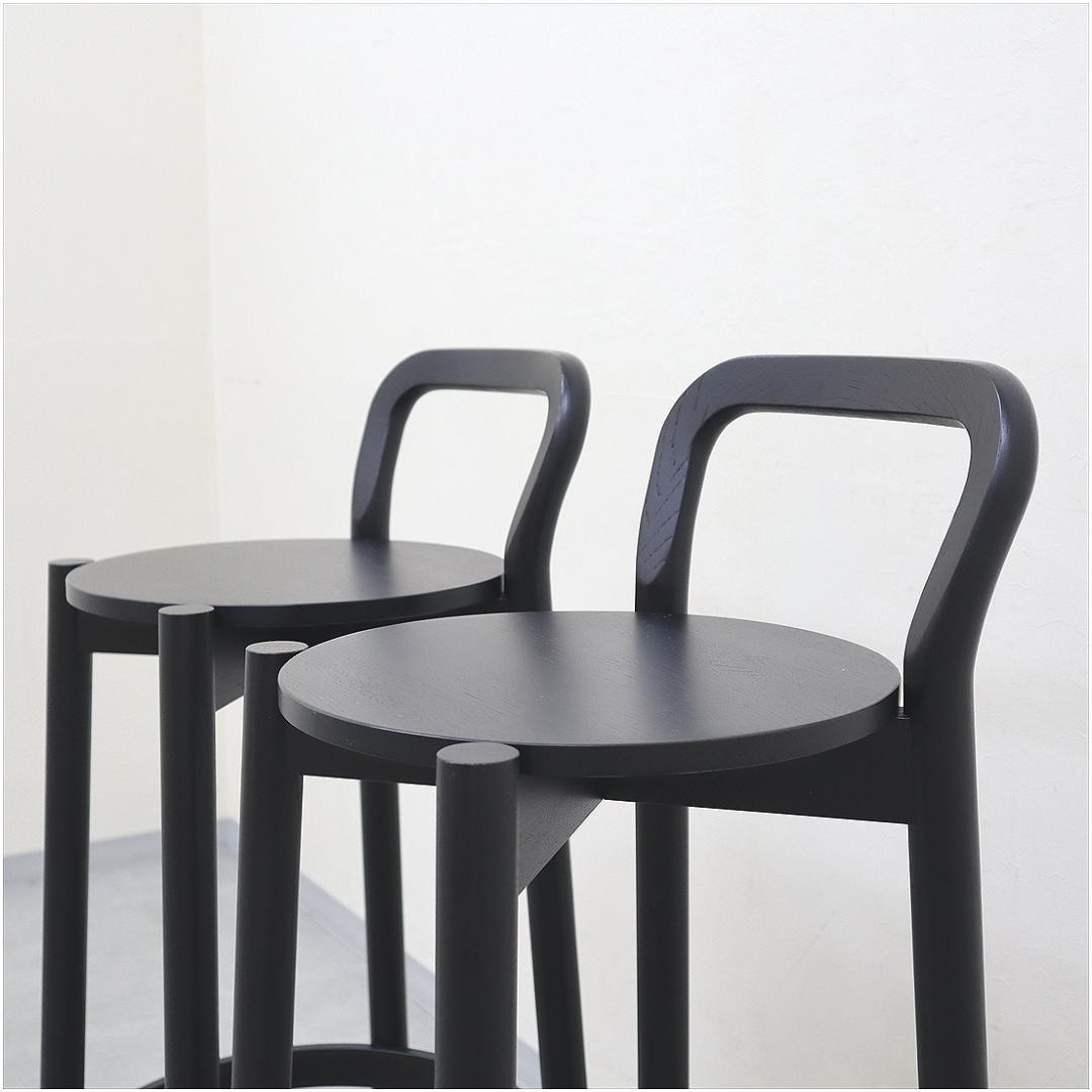 KNS カリモク ニュースタンダード キャストール バー スツール バックレスト