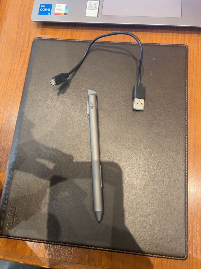 富士通 フレキシブル電子ペーパー QUADERNO A5サイズ