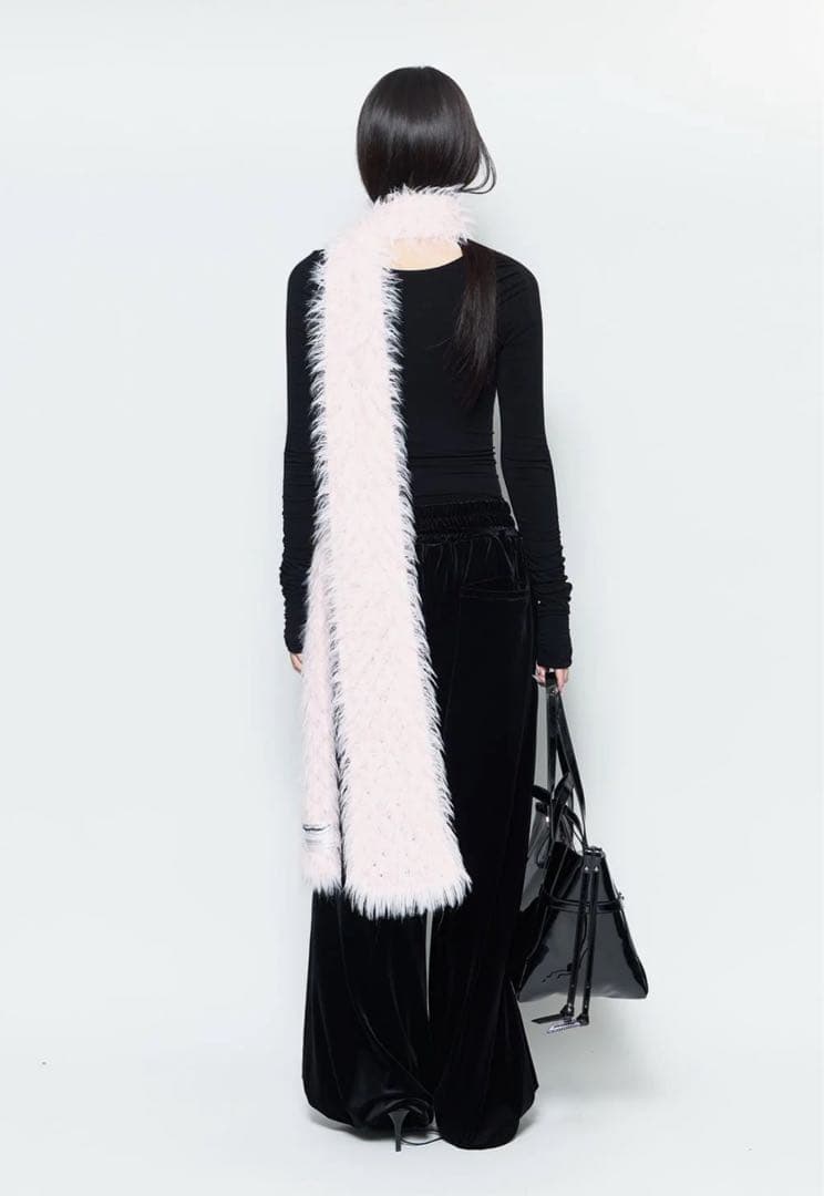 S fuzzy scarf THEREDTHREAD ピンク