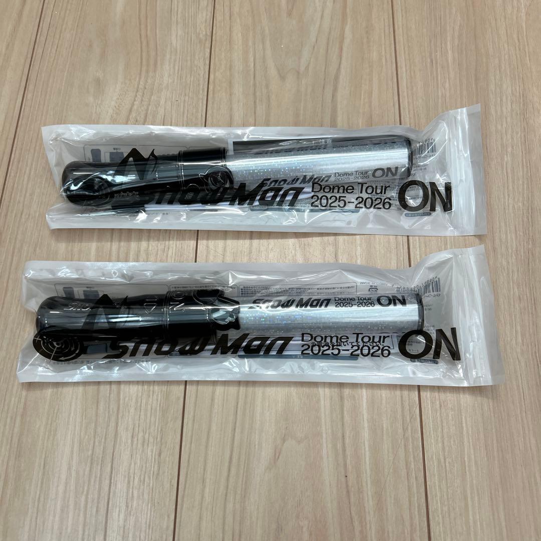 新品未開封　man ON ペンライト２本セット！