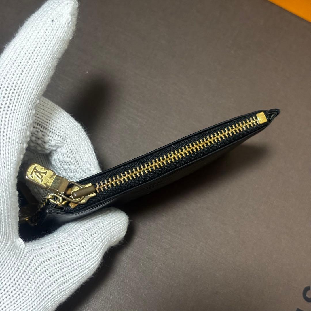ルイヴィトン エピ ポシェットクレ ブラック キーケース ケース