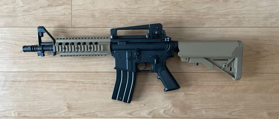 東京マルイ　M4CQB Tanモデル