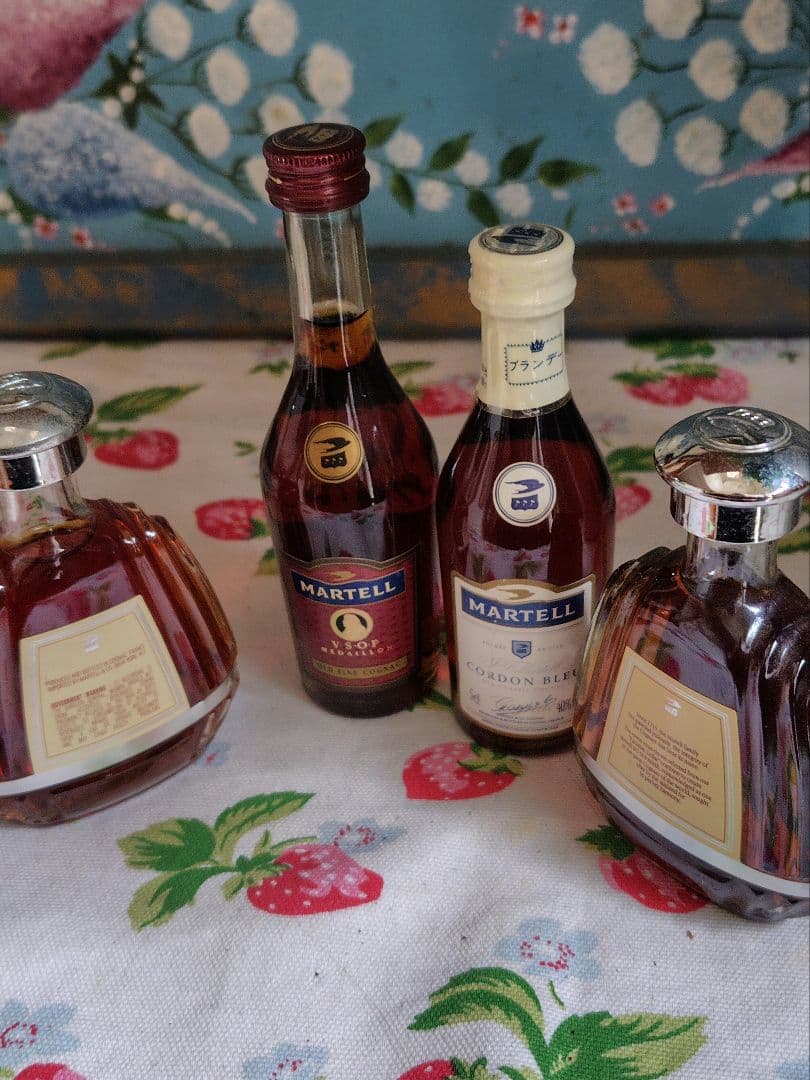 MARTELL 　マーテル　コニャック ミニボトル 4本セット