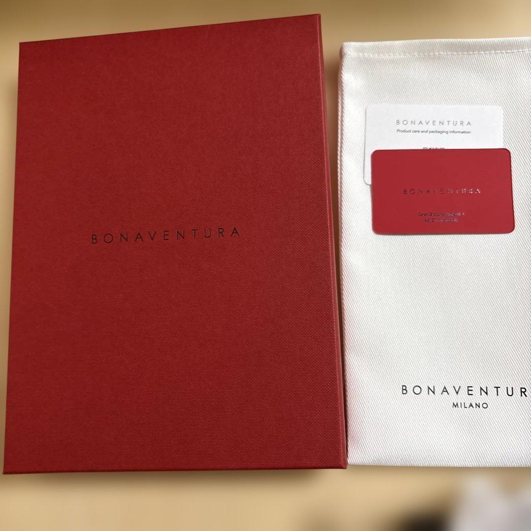 ボナベンチュラ　iPhone16 バッグカバーケース