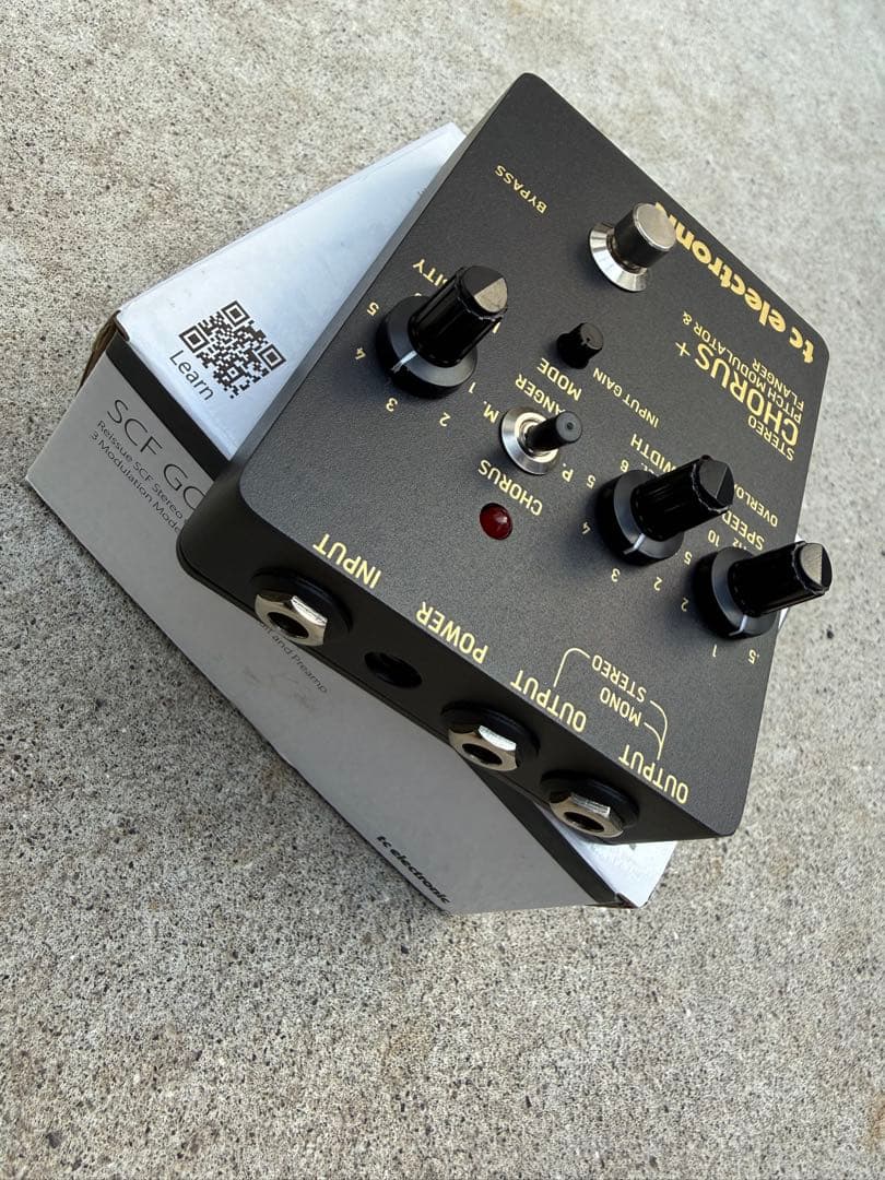 TC ELECTRONIC SCF GOLDギター　エフェクター　コーラス