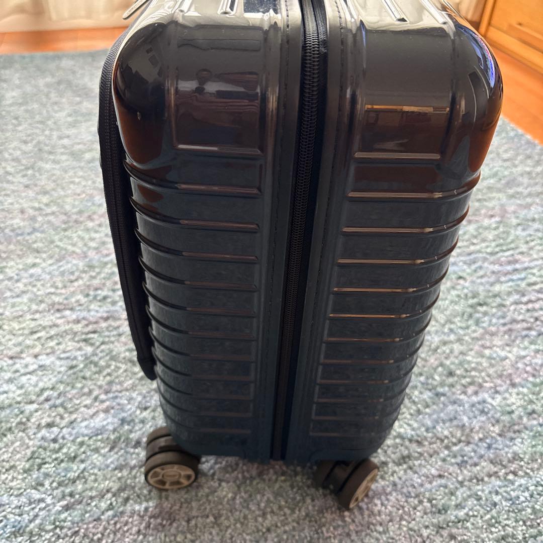 バッグ RIMOWA Salsa Deluxe Hybrid Business 23L