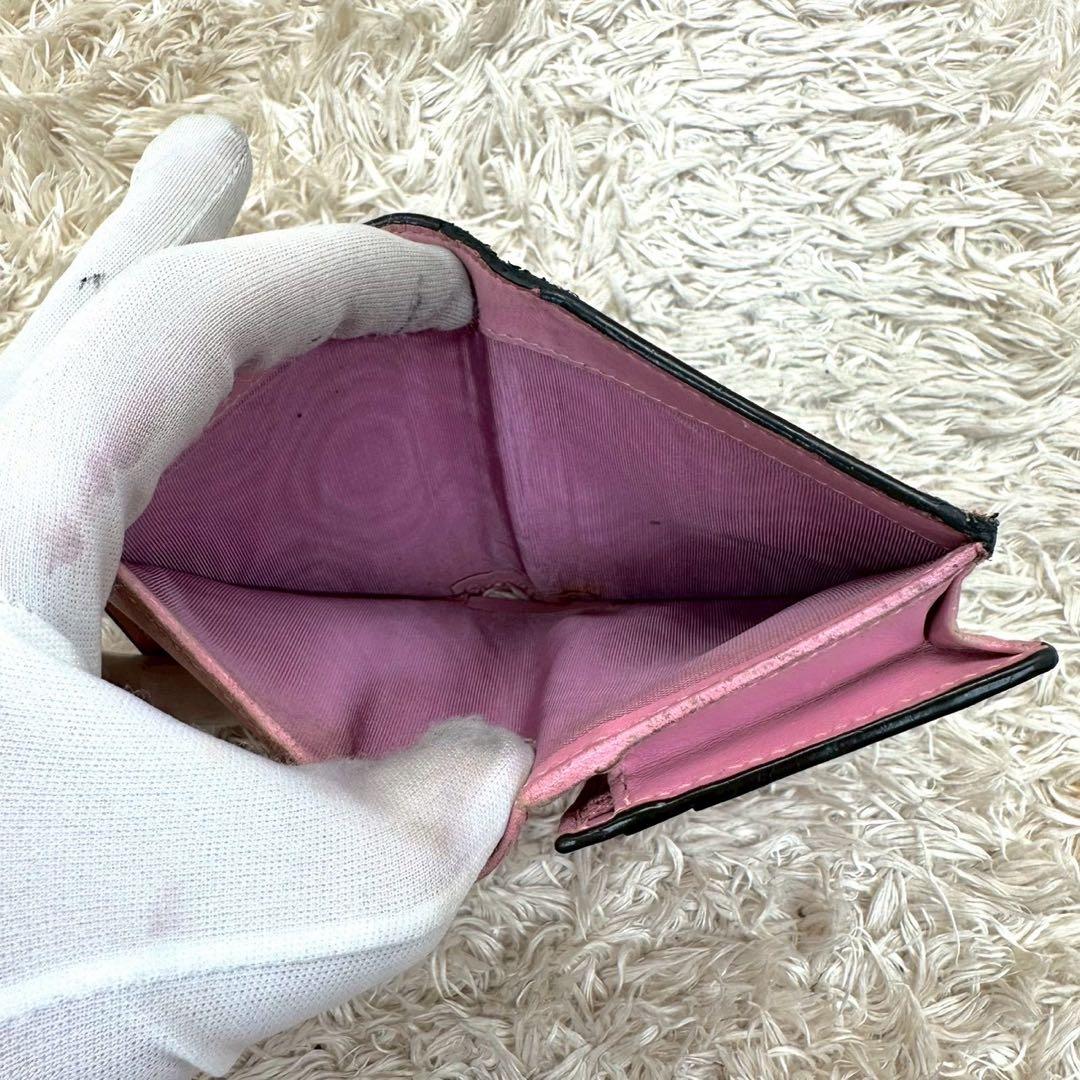 【美品】グッチ 二つ折り財布 ベージュ ピンク いちご スプリーム GG柄