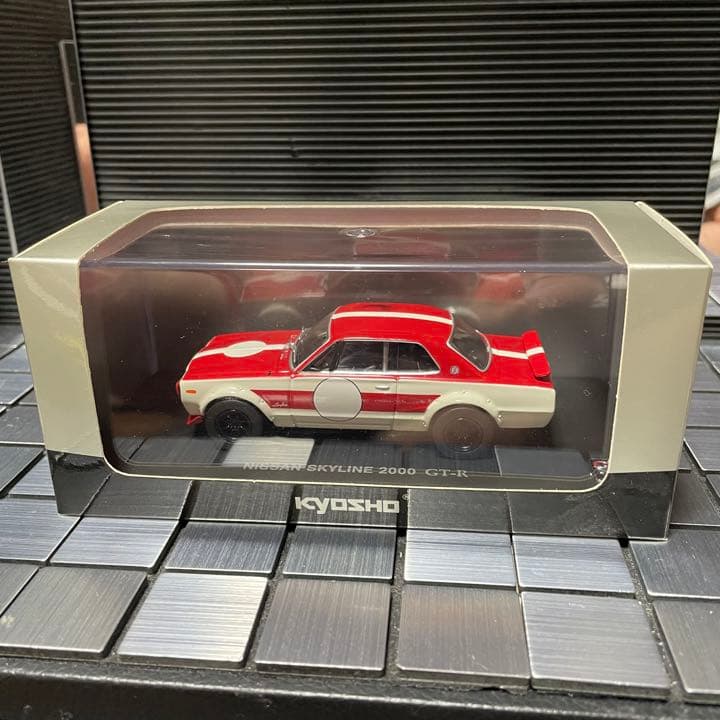 未展示品　京商1/43 スカイライン2000GTR(KPGC10)カタログモデル