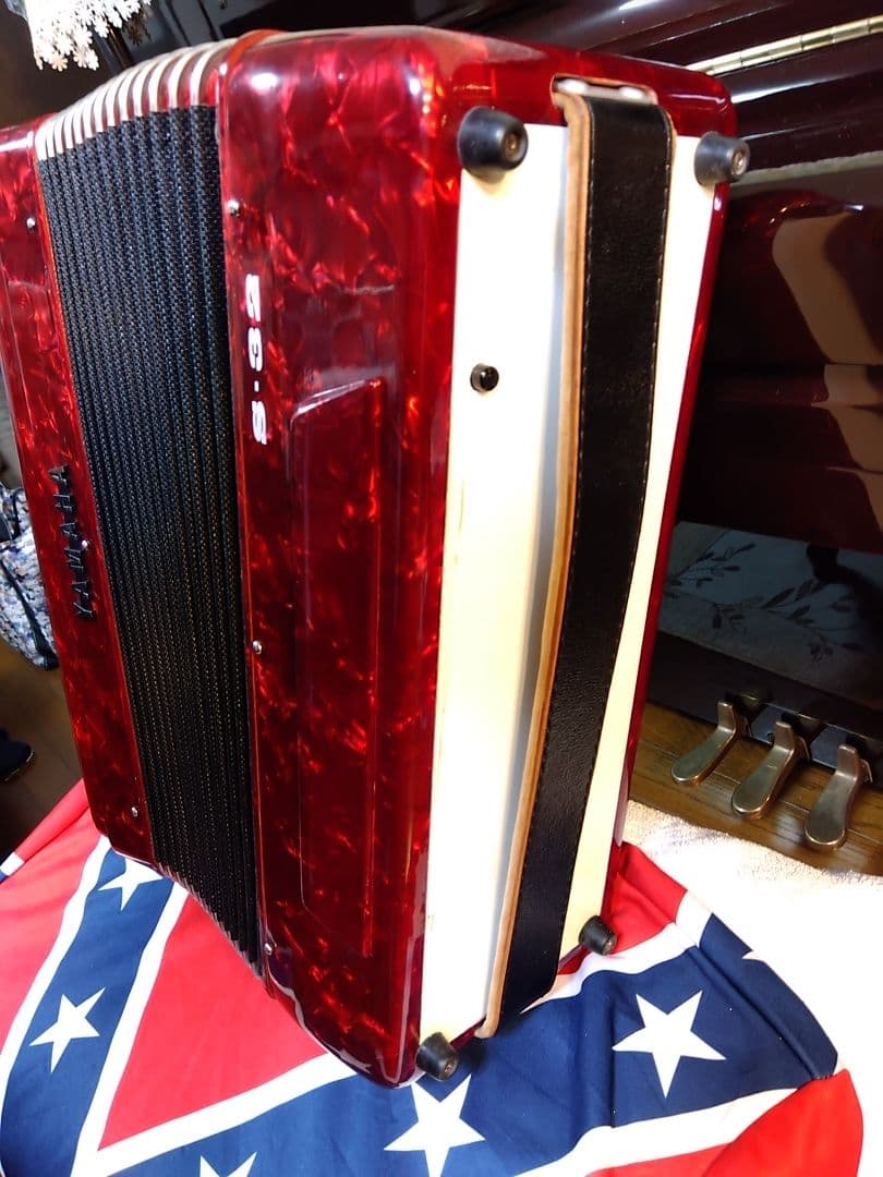 【整備済即演奏可】Yamaha ソプラノ アコーディオン S-32 32鍵