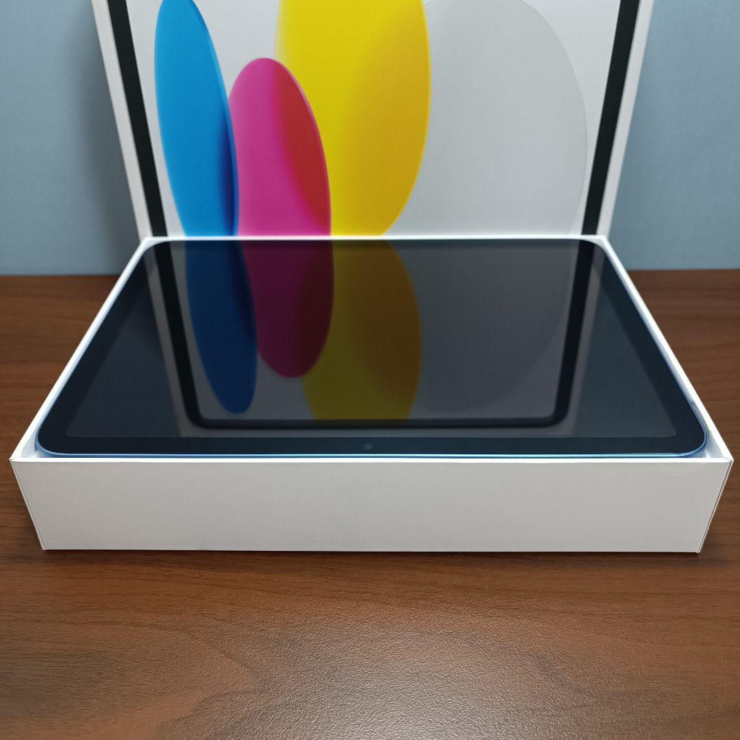 (美品) iPad 10.9 第10世代 WiFi 256GB キーボード付き