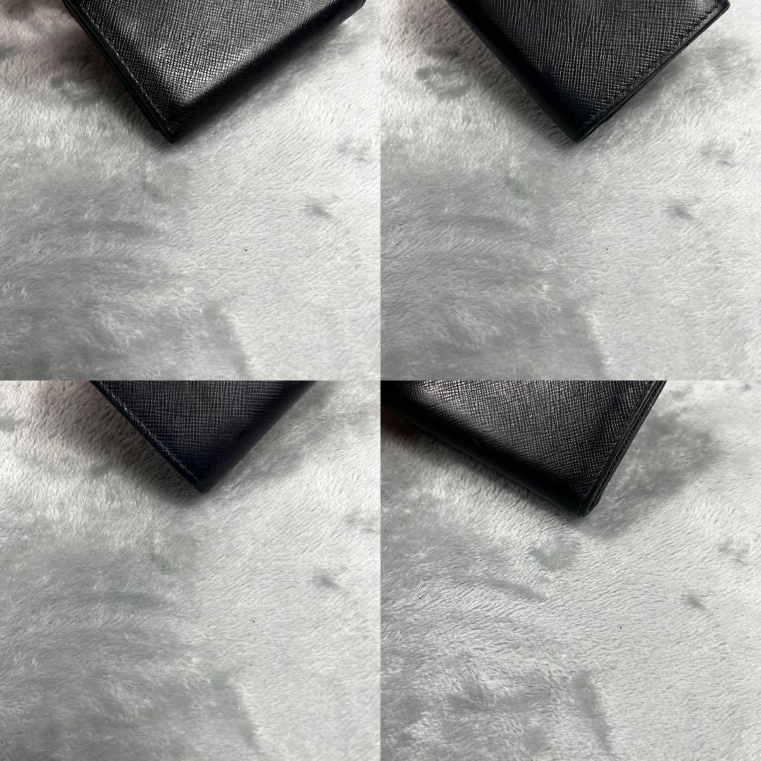 Prada プラダ 3つ折り財布 ブラック 黒 サフィアーノレザー