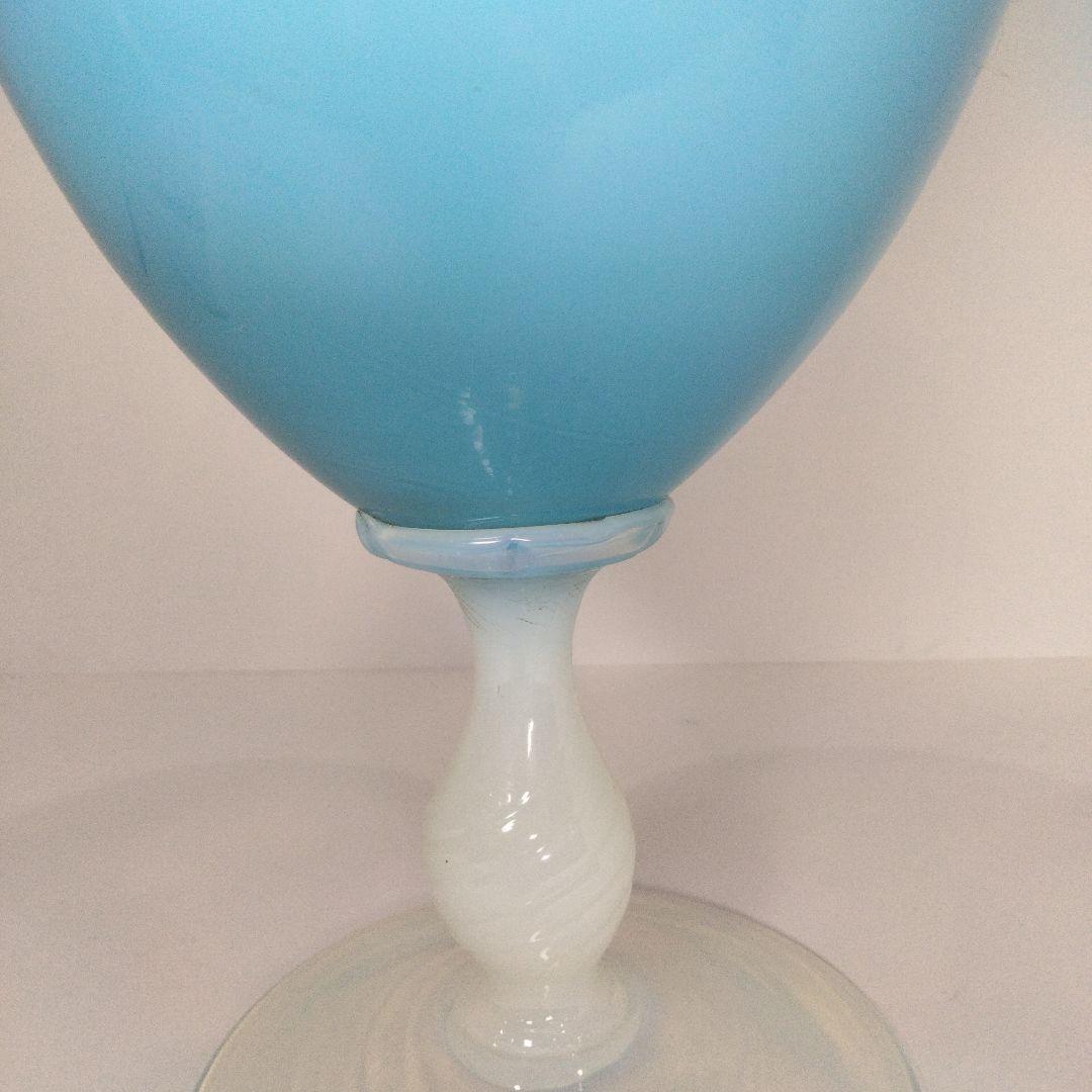 P265　大正ガラス蓋物 白乳ブルー蓋壺 高さ33㎝ 直径13㎝