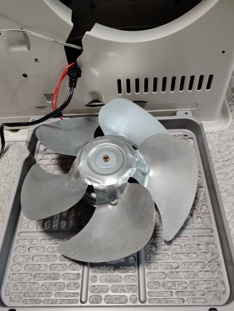 ダイニチ ブルーヒーター FW-5717LE 石油ファンヒーター 2017年製