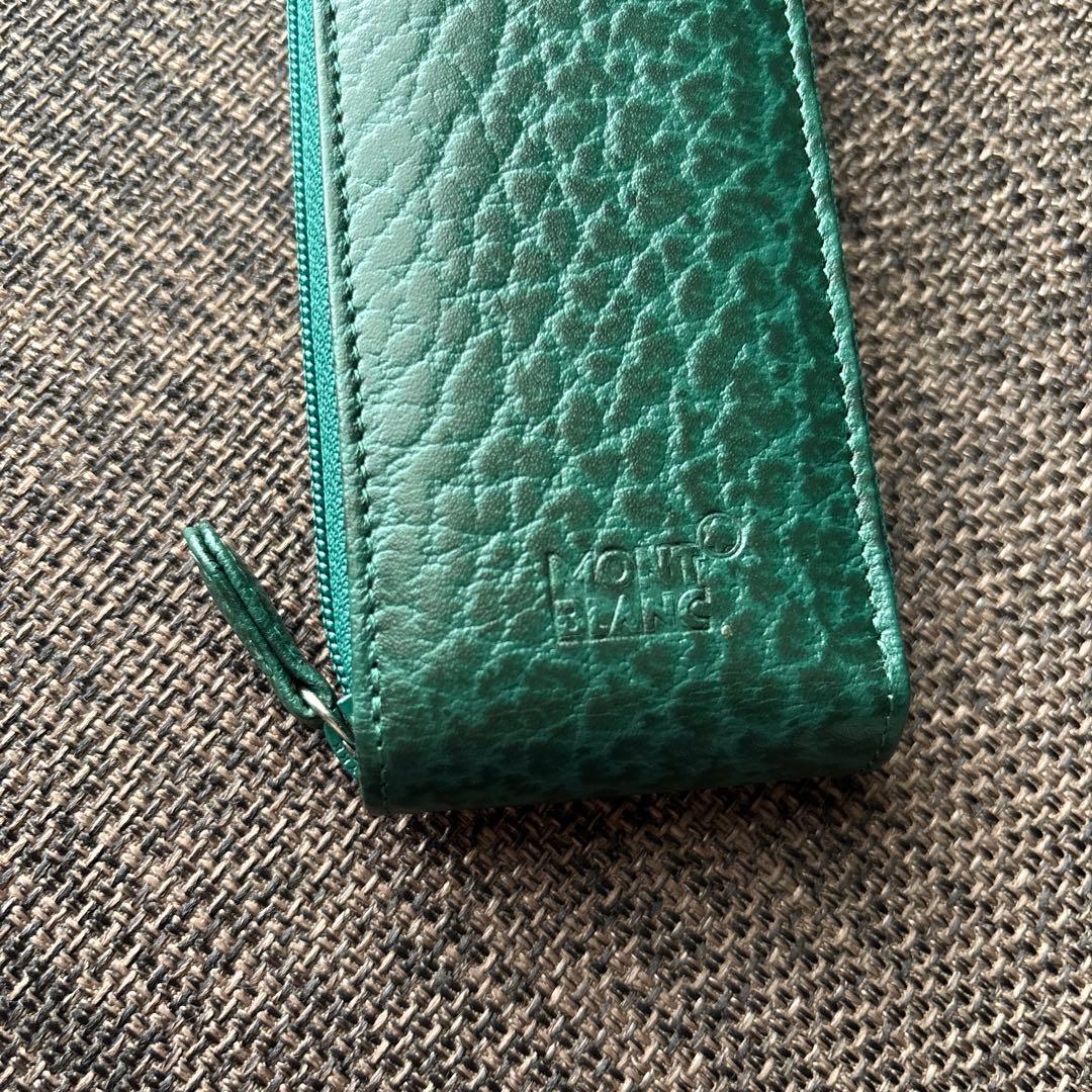 【新品】モンブランMONTBLANCペンケースグリーン本革　元箱あり