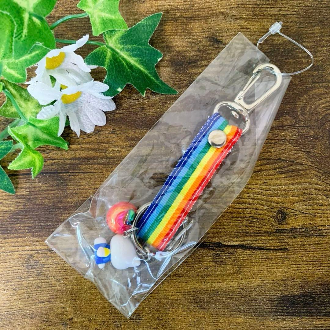 ★激レア★サンリオ　ハローキティ リンゴ　レインボーキーホルダー　2001年製