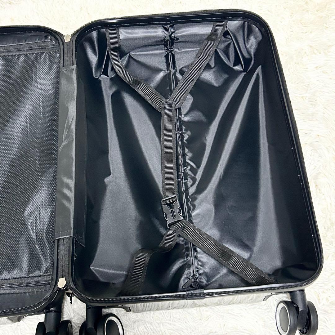 メルセデスベンツ キャリーケース 35ℓ 2.3日用　ダイヤルロック　ブラック