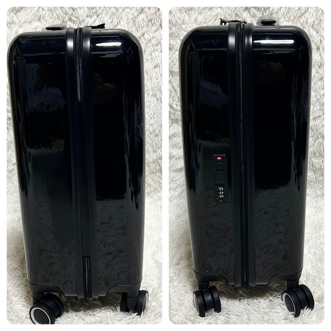 メルセデスベンツ キャリーケース 35ℓ 2.3日用　ダイヤルロック　ブラック