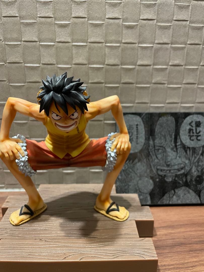 ワンピースフィギュア　頂上決戦ルフィ　　　白髭海賊団との共闘　送料無料