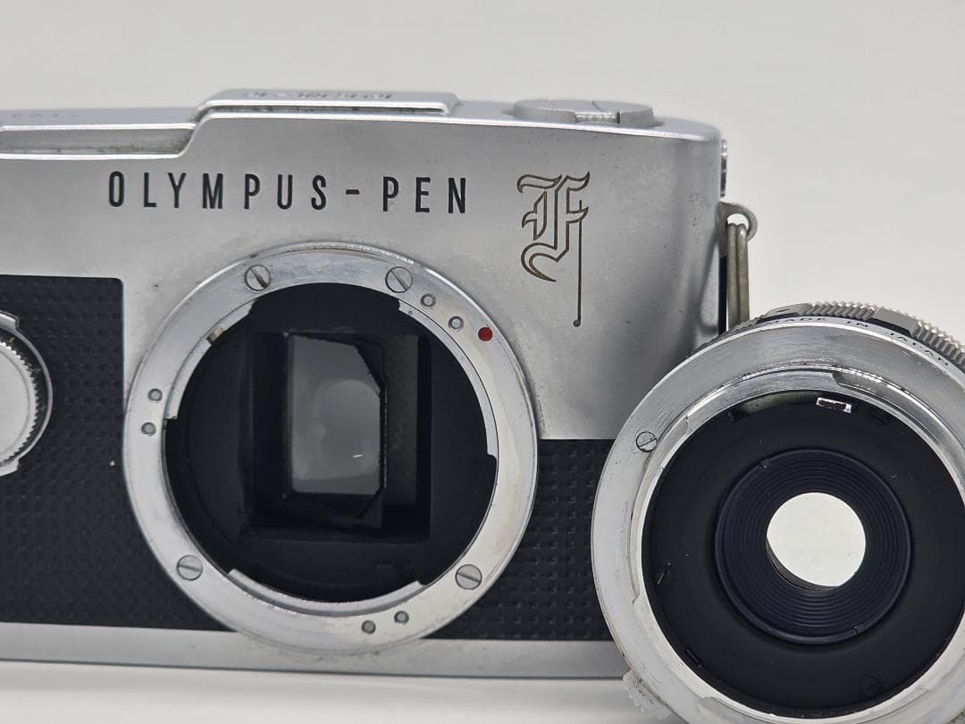 OLYMPUS PEN F ハーフサイズ D.Zuiko 38mm F2.8